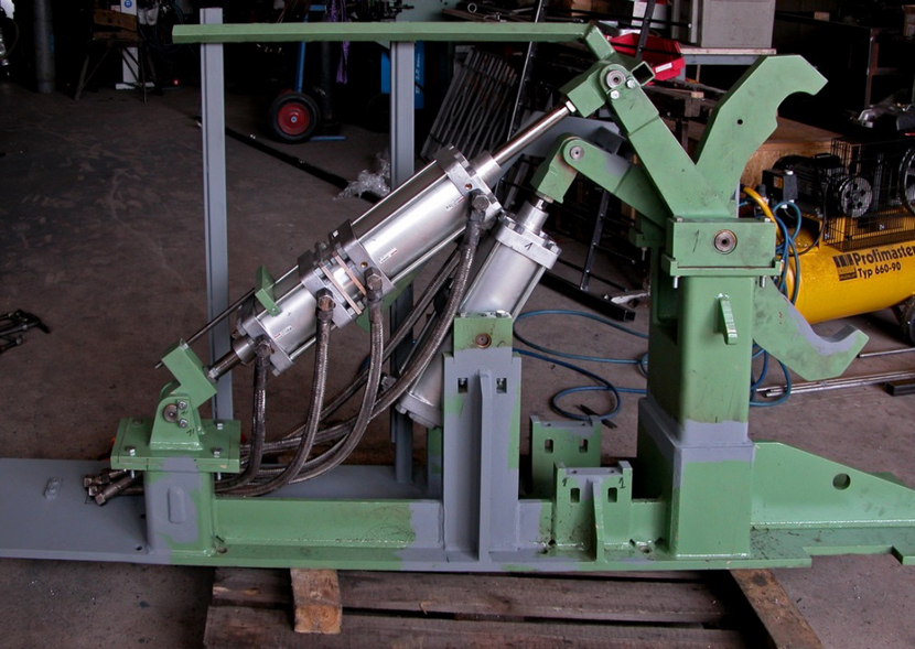 Klemmvorrichtung für die Rohrinnenkühlung